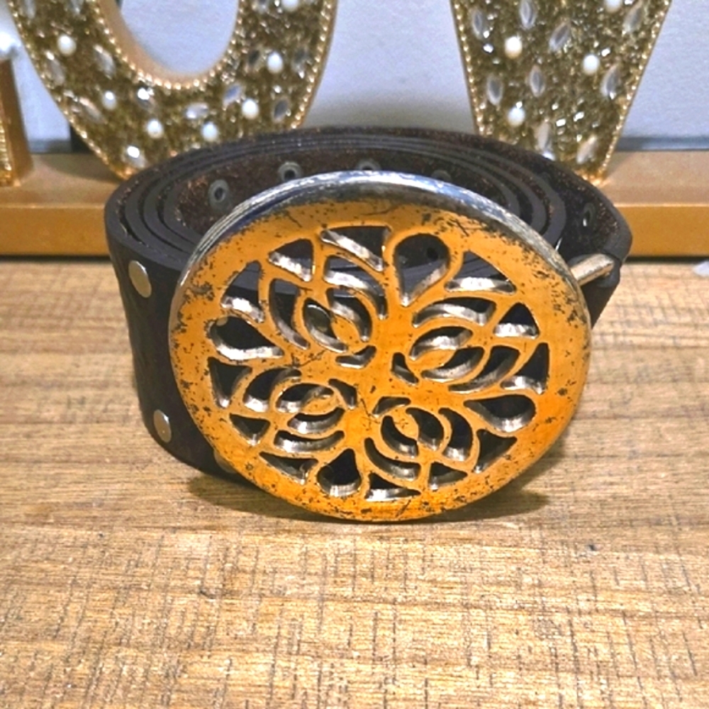 Calvin Klien Gold Filigree Wide Length Women's Brown Buckle Belt Sz Medium